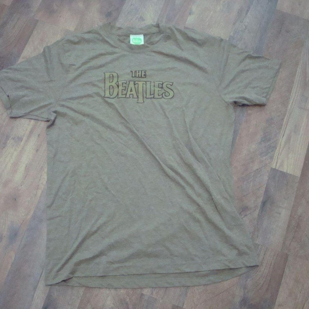 THE BEATLES 2006 APPLE MEDIUM‎ SHIRT VINTAGE 00S Y2K W2